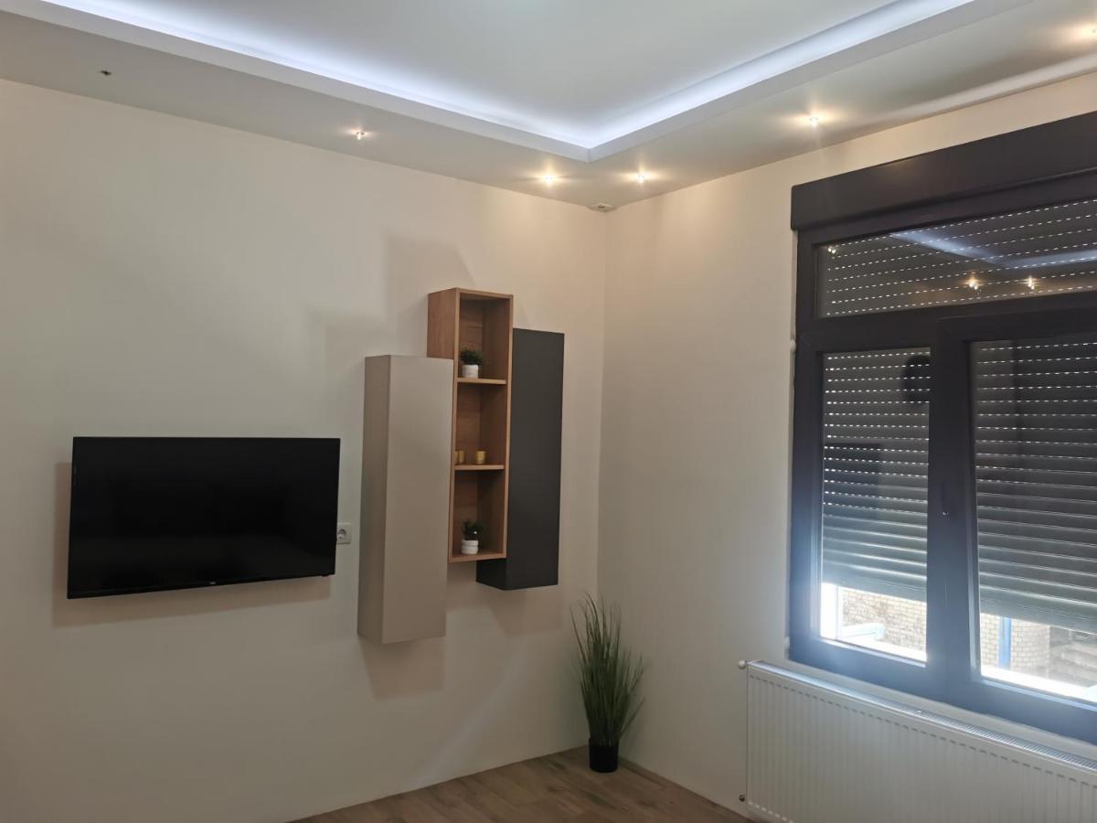 Restoran Due Punti Kursumlija Exterior foto